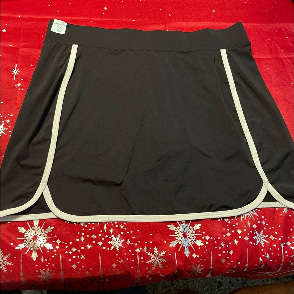 Reel Legends keeping it cool fishing skirt  size large